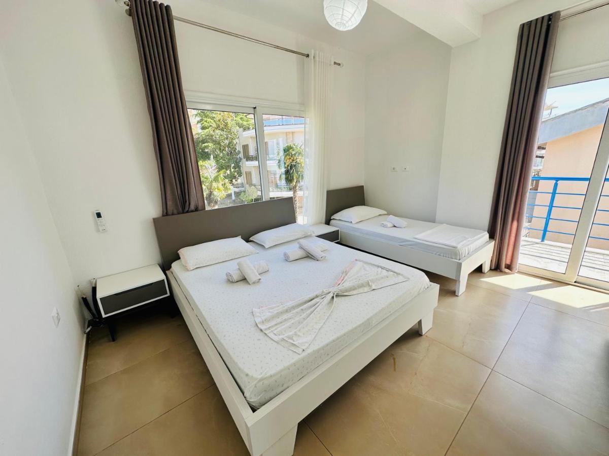 Jico Travel - Villa Colombo Вльора Екстер'єр фото