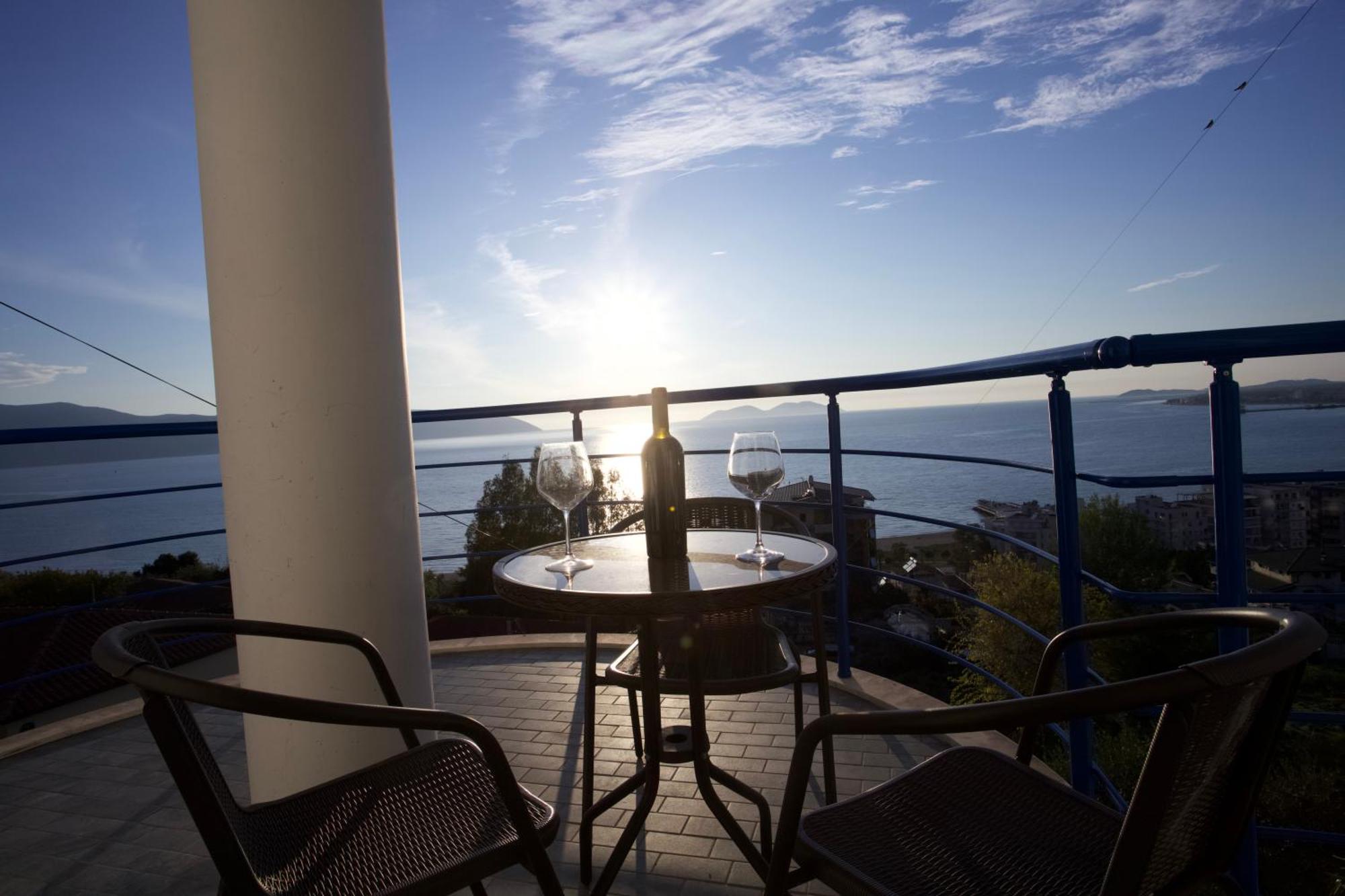 Jico Travel - Villa Colombo Вльора Номер фото