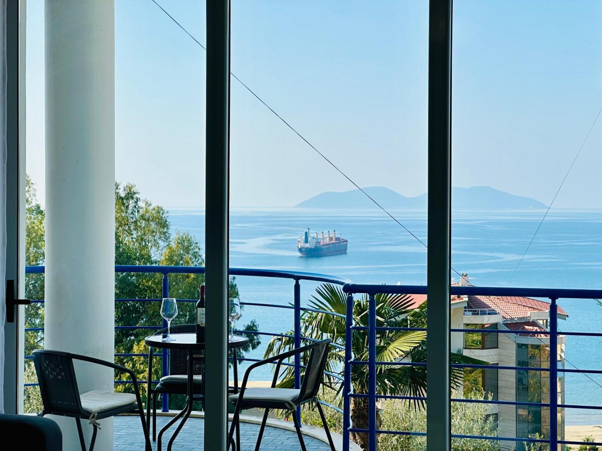 Jico Travel - Villa Colombo Вльора Екстер'єр фото