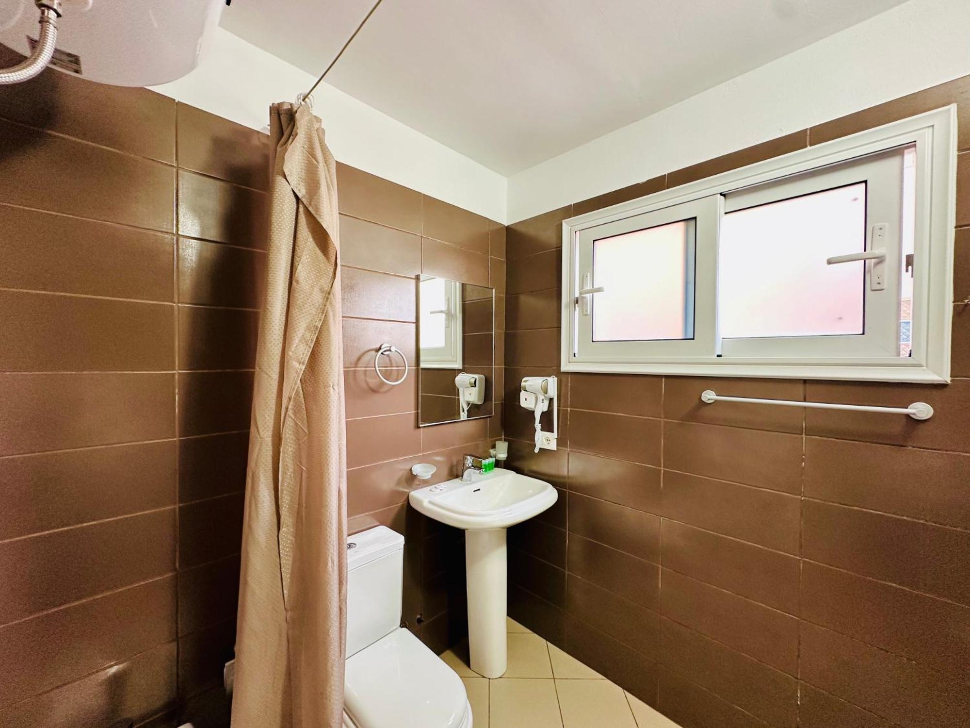 Jico Travel - Villa Colombo Вльора Номер фото